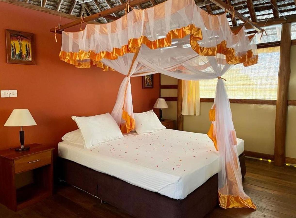 Barry'S Beach Resort Mkwaja 外观 照片