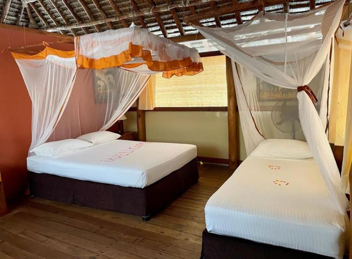 Barry'S Beach Resort Mkwaja 外观 照片