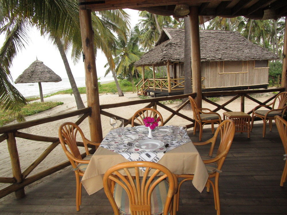 Barry'S Beach Resort Mkwaja 外观 照片