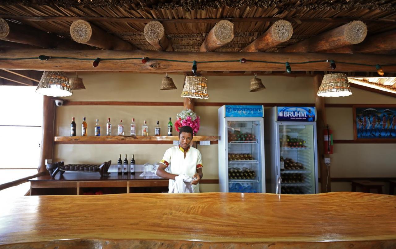 Barry'S Beach Resort Mkwaja 外观 照片